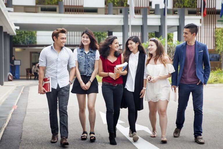 Có nên du học Singapore?