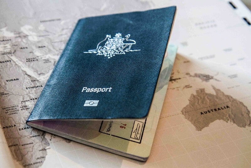 xet duyet visa di du lich uc